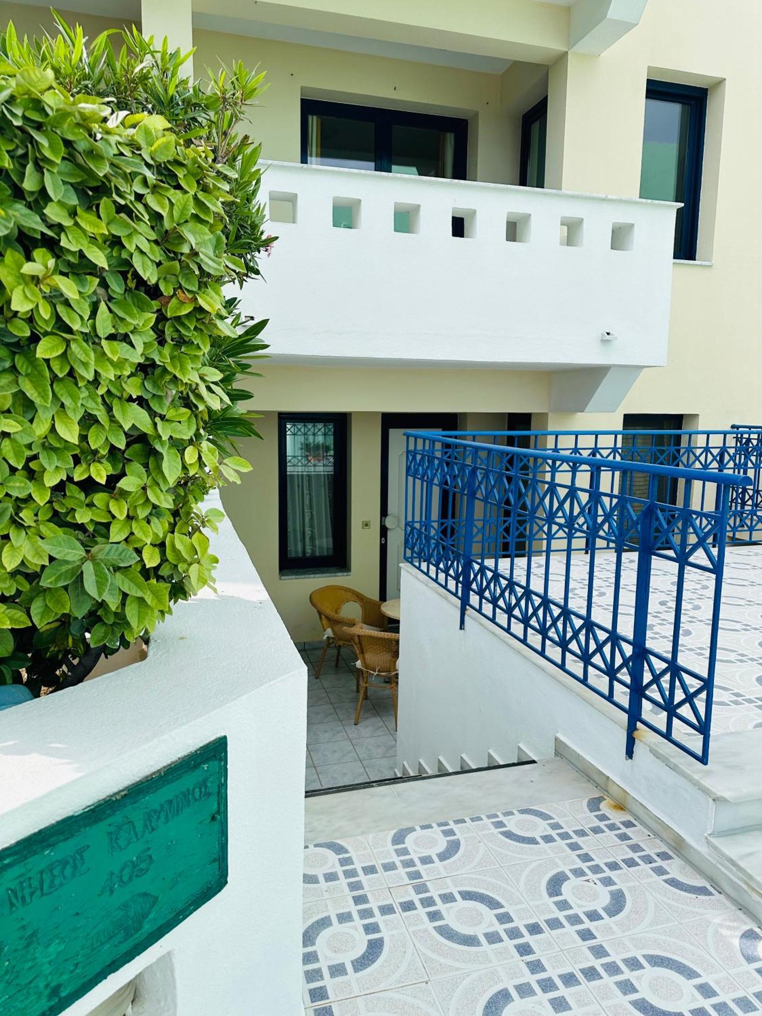 Sea Breeze Apartments Chios Monolia Exterior photo