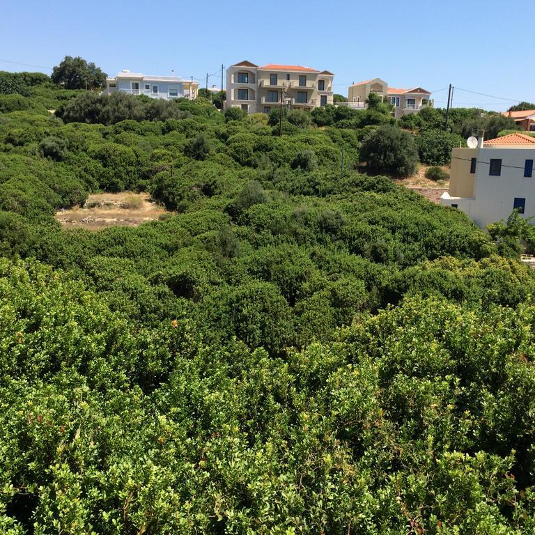Sea Breeze Apartments Chios Monolia Exterior photo